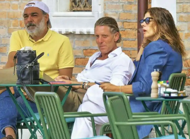 lapo elkann, joana leomos lorenzo landini a venezia 2 foto chi