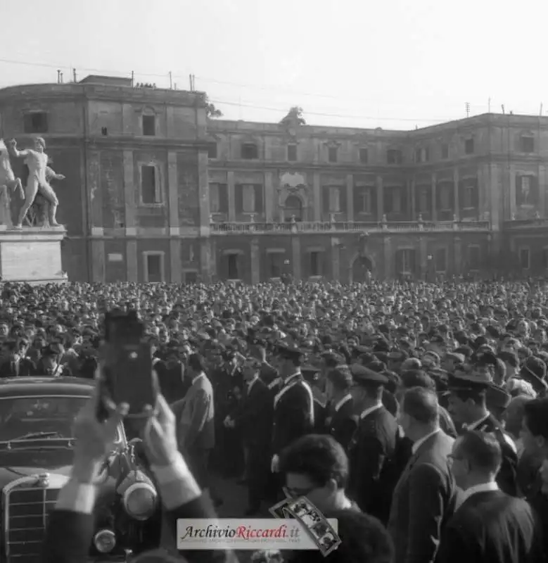 le quattro visite della regina elisabetta ii a roma 66