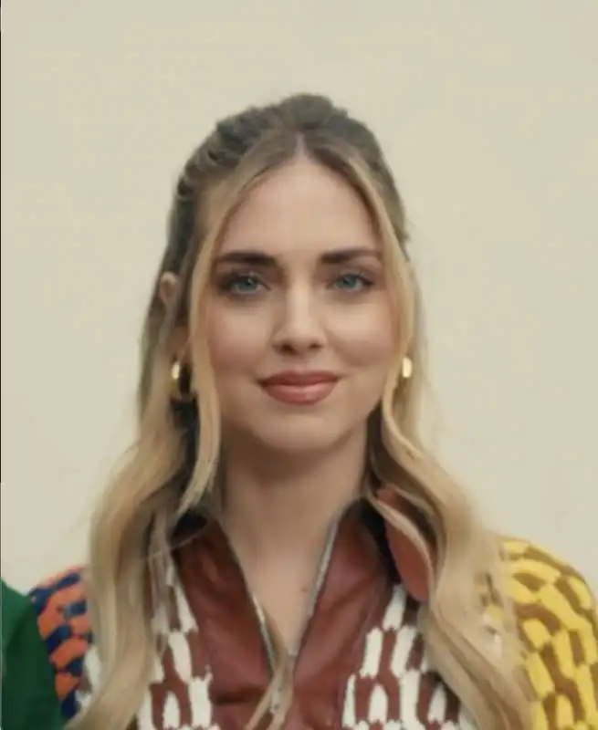 lo spot tods con la famiglia ferragni   3