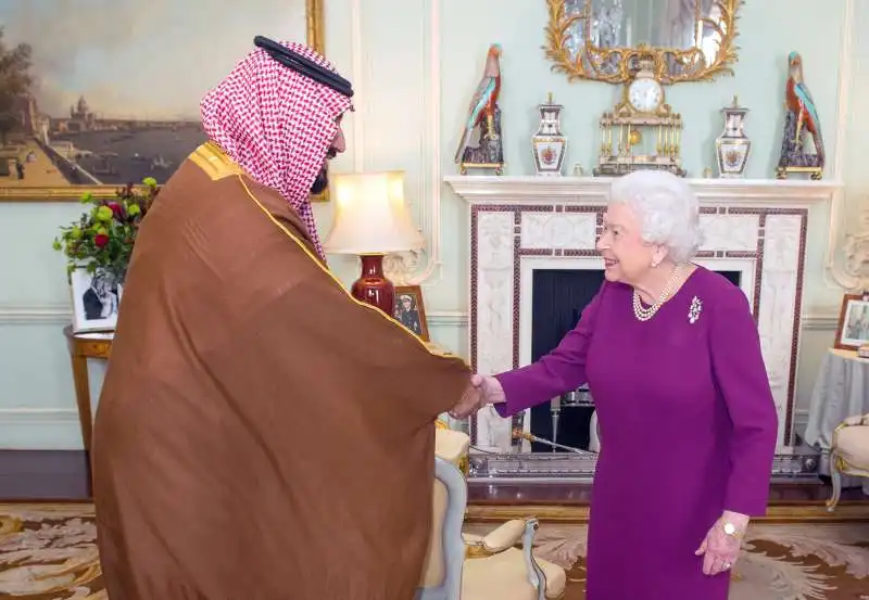 mohammed bin salman regina elisabetta