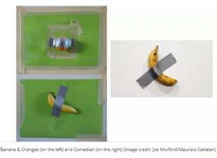 opera di Joe Morford e banana di maurizio cattelan