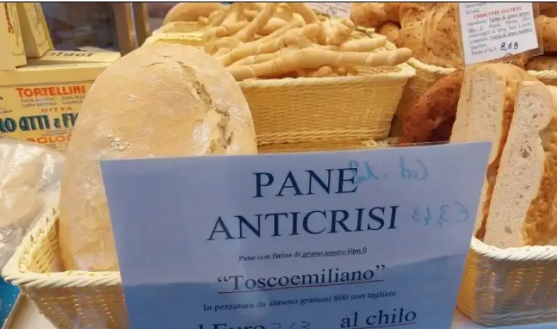 PANE ANTICRISI