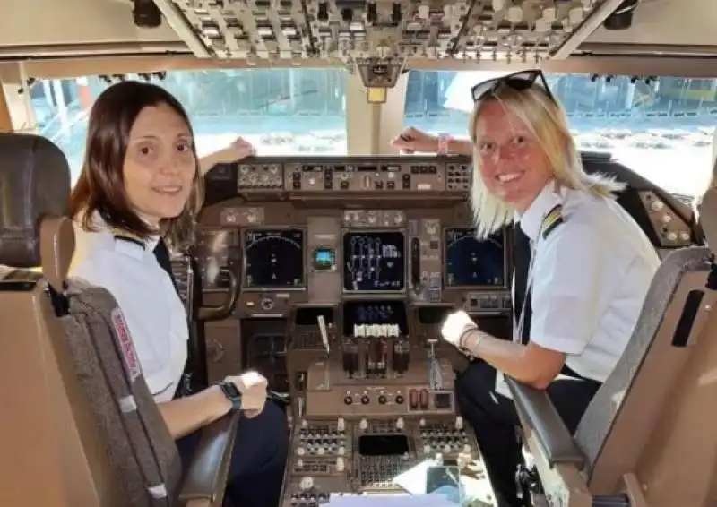 paola gini  vivien allais di cargolux 2