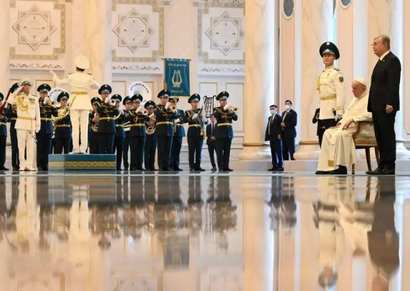 papa francesco in kazakistan 2