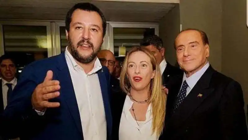 SALVINI MELONI BERLUSCONI 66