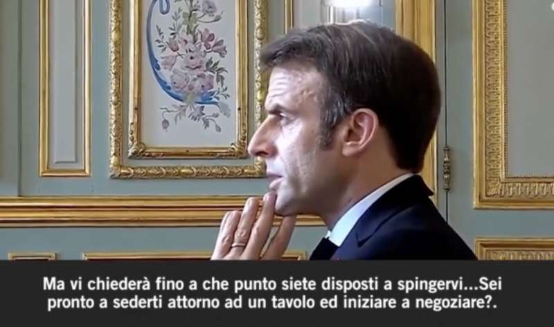 telefonata zelensky macron la mattina dopo l'invasione 2