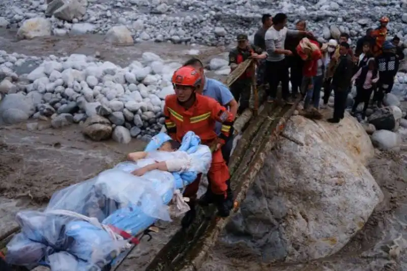 terremoto a chengdu in cina 3