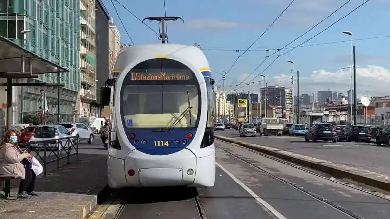 tram napoli 