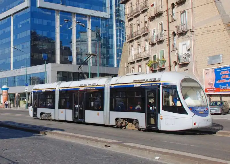 tram napoli 