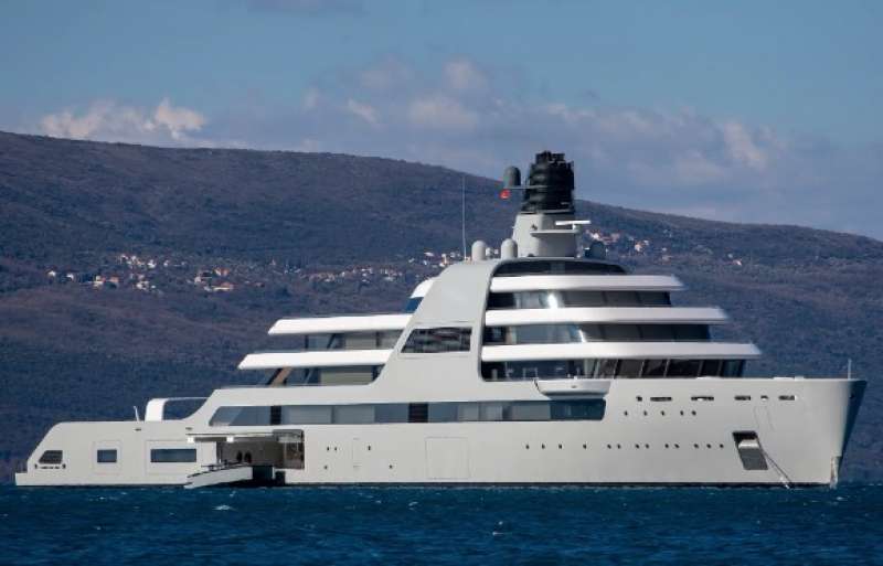 yacht per la fine del mondo