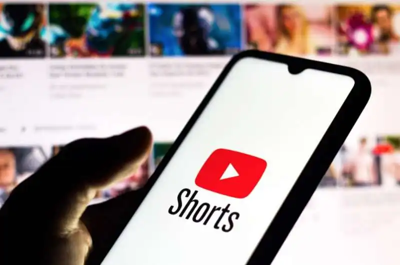 YOUTUBE SHORTS 