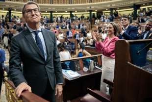 alberto nunez feijoo in parlamento