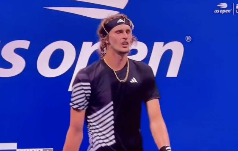 alexander zverev caccia un tifoso nazista 1