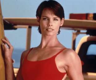 alexandra paul