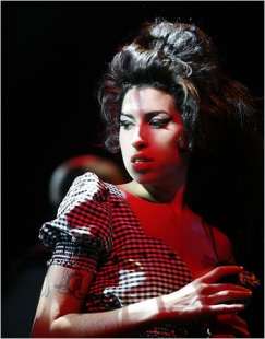 amy winehouse (22)