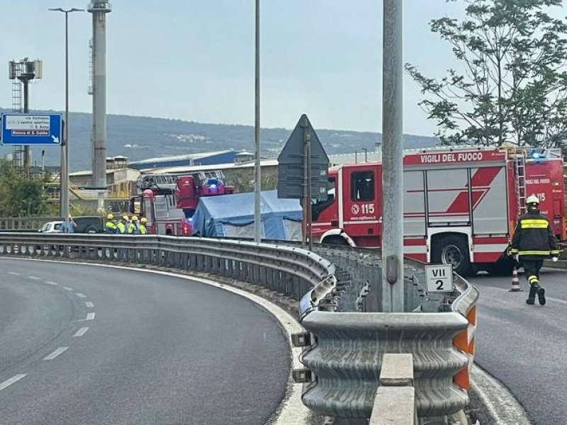 cadavere appeso a guardrail trovato a trieste 6