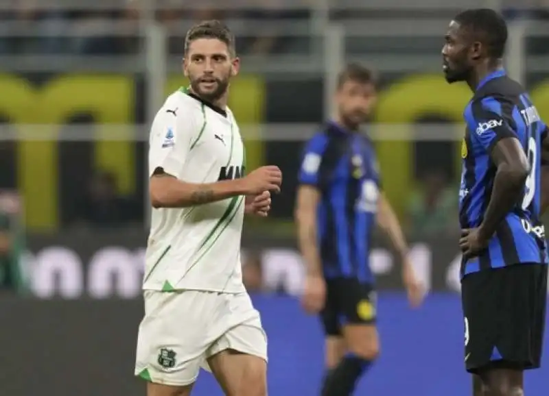 domenico berardi e marcus thuram - inter sassuolo