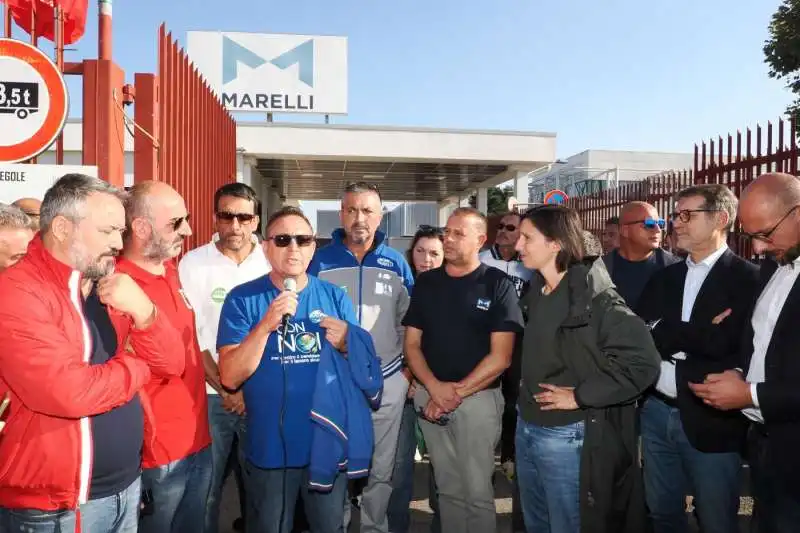 elly schlein allo stabilimento magneti marelli di crevalcore      5