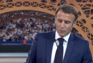 emmanuel macron fischiato all inaugurazione dei mondiali di rugby