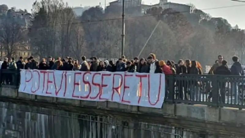 Flash Mob per Mauro Glorioso 