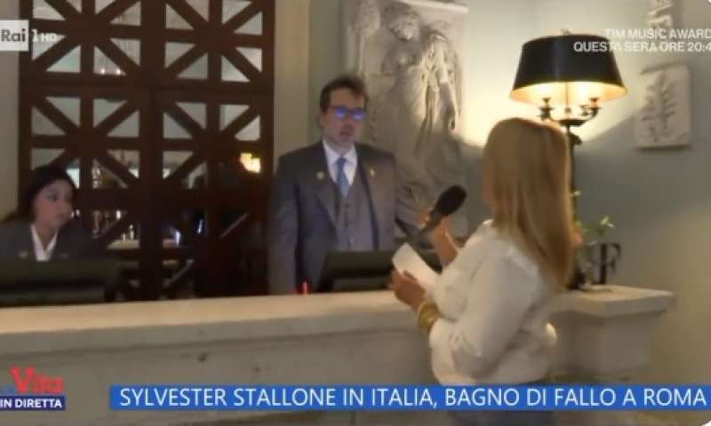 gaffe a la vita in diretta - bagno di fallo per sylvester stallone