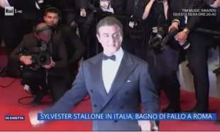 gaffe a la vita in diretta - bagno di fallo per sylvester stallone