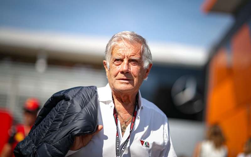 giacomo agostini al gran premio di monza