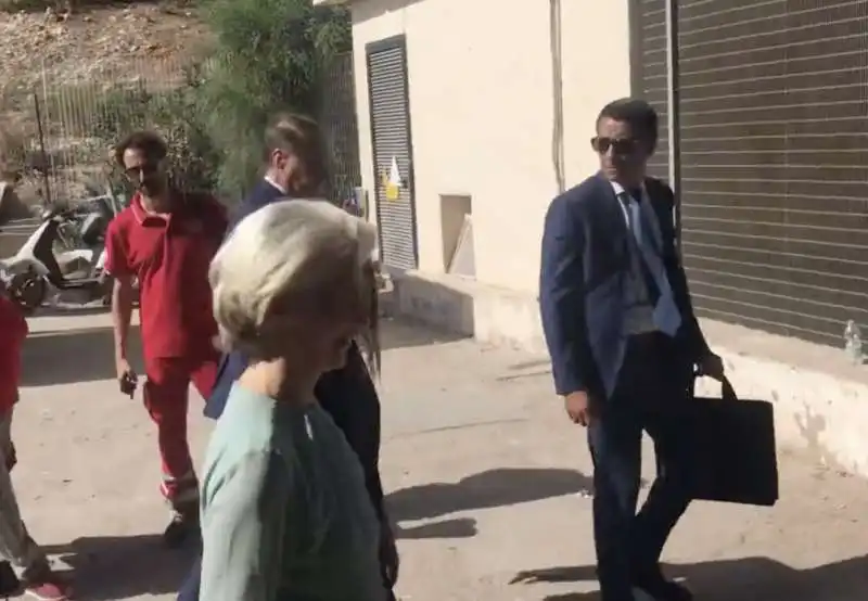 GIORGIA MELONI URSULA VON DER LEYEN A LAMPEDUSA