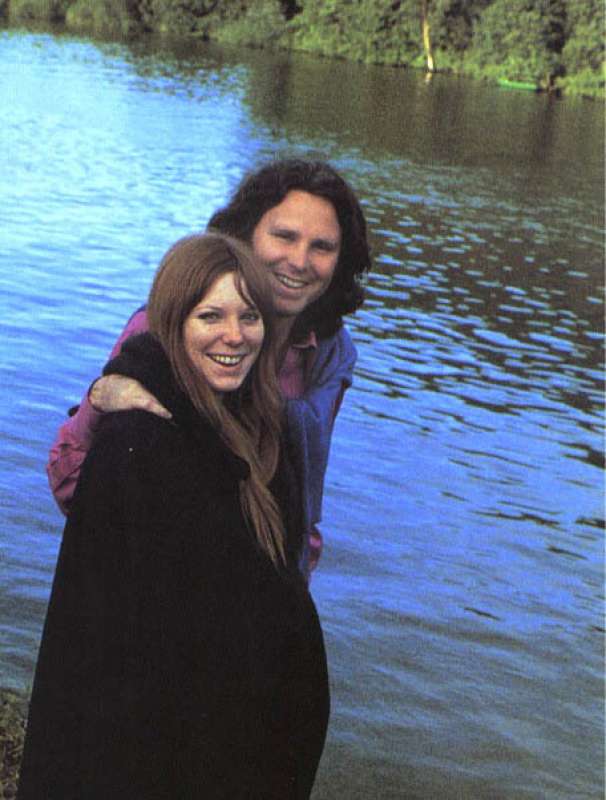 jim morrison pamela courson parigi 28 giugno 1971