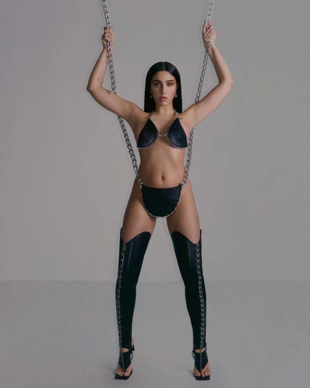 lourdes leon 11