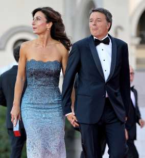 matteo renzi con la moglie agnese alla mostra del cinema di venezia 4