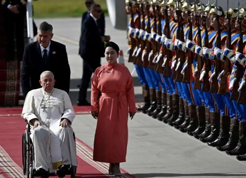 papa francesco in mongolia