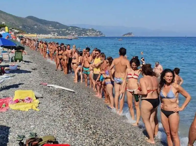 PROTESTA A CAMOGLI CONTRO IL RIGASSIFICATORE