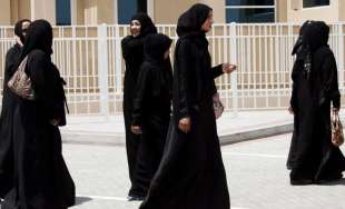 ragazze con l' abaya in francia 4