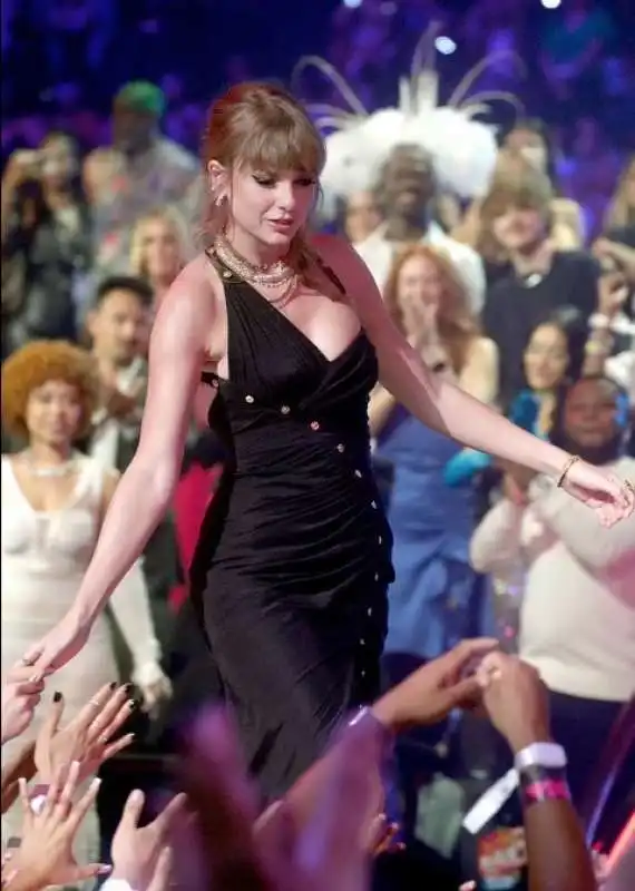 taylor swift agli mtv vma 3