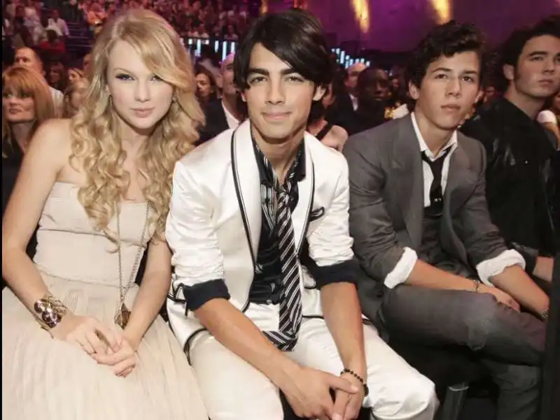 taylor swift joe jonas