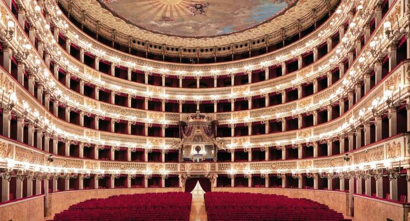 teatro san carlo di napoli