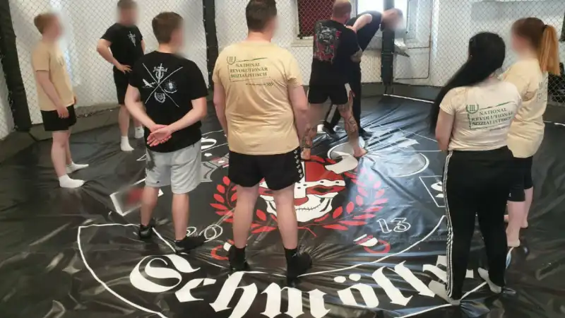 torneo di combattimento arti marziali neonazista Kampf der Nibelungen 