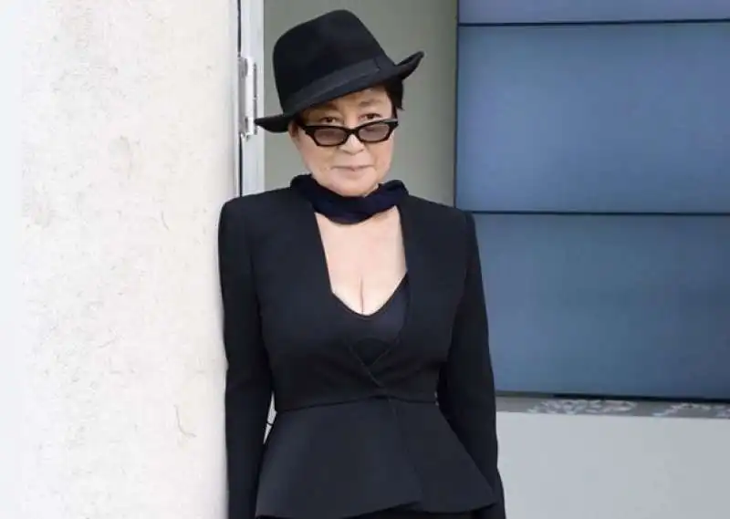 yoko ono