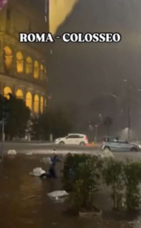 bomba d acqua a roma 10