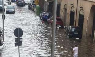 bomba d'acqua su roma 8