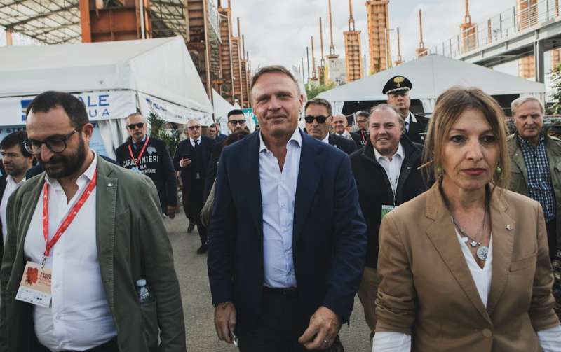 Francesco Lollobrigida in visita alla 15esima edizione di Terra Madre Salone del Gusto a torino - foto lapresse