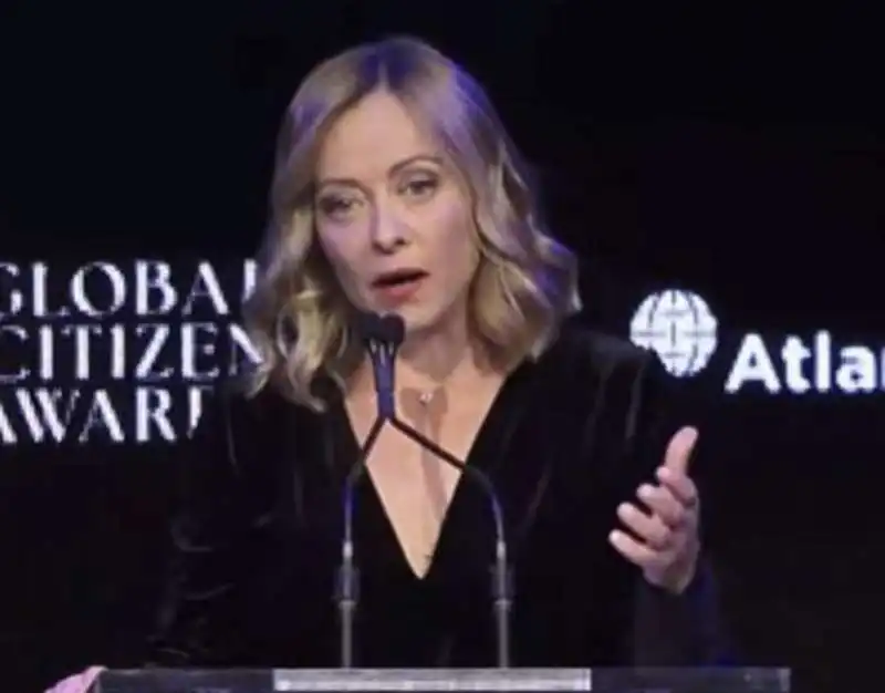 giorgia meloni riceve il premio global citizen award dell atlantic council   11