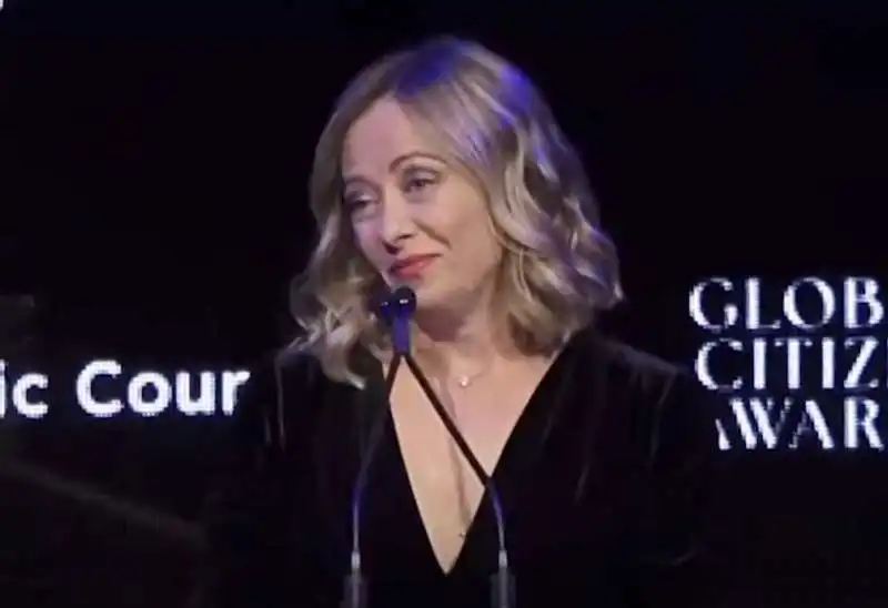 giorgia meloni riceve il premio global citizen award dell atlantic council   9