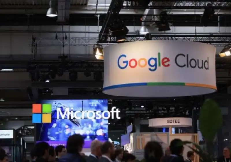 GOOGLE CONTRO MICROSOFT