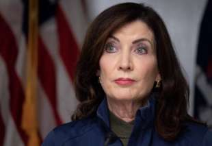 kathy hochul