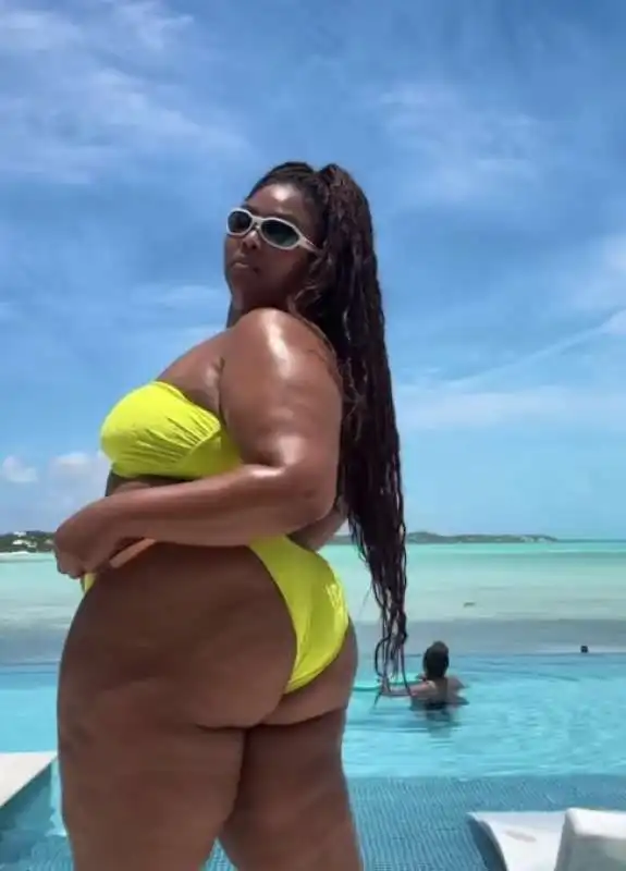 lizzo 6