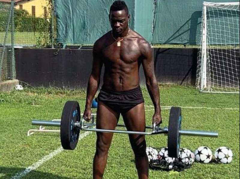 MARIO BALOTELLI