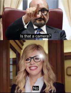 meme su gennaro sangiuliano e maria rosaria boccia