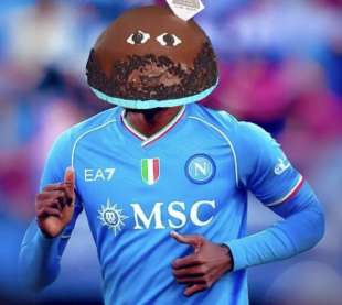 MEME SULLA TORTA LUKAKU